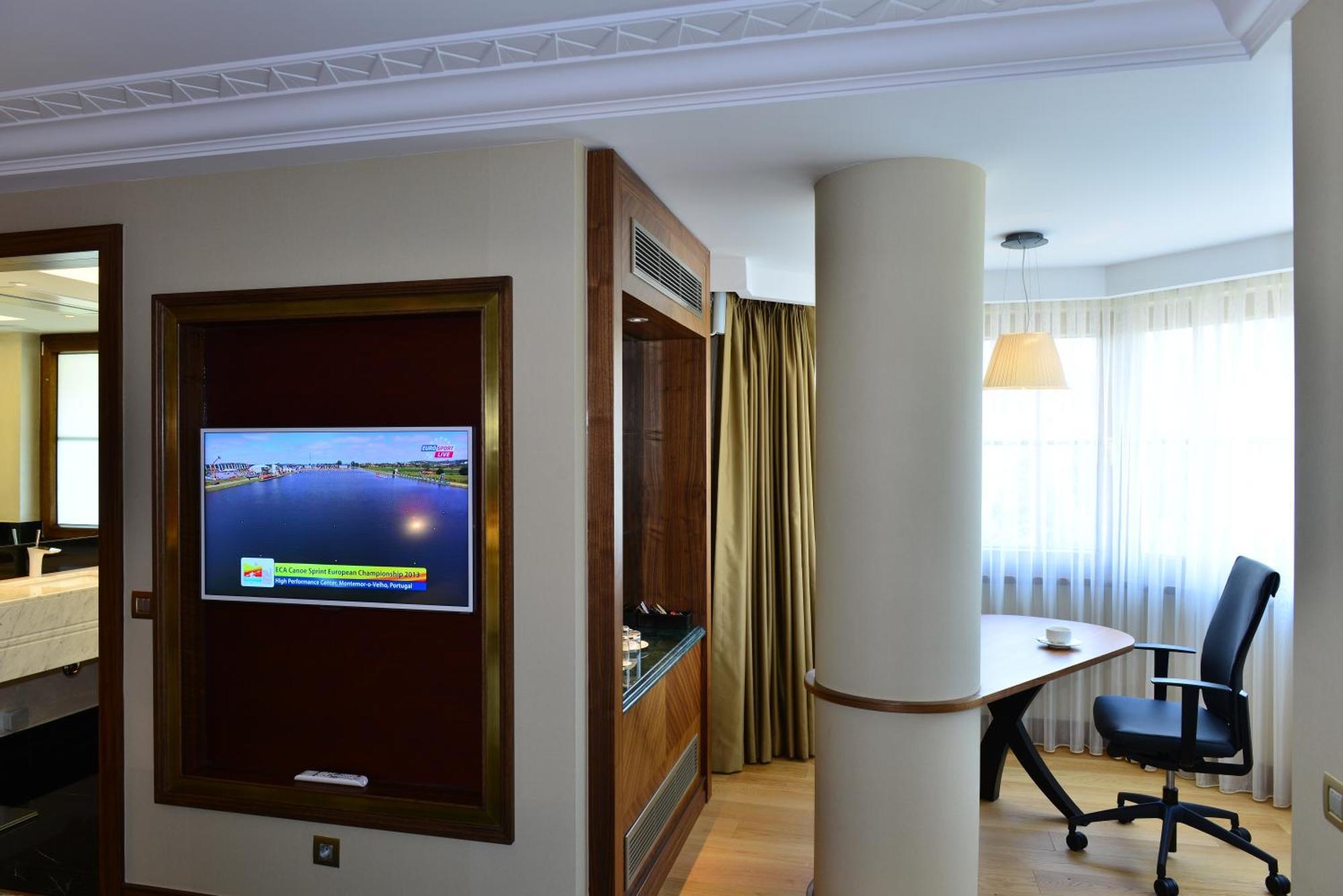 Warwick Ankara Hotel Екстериор снимка